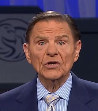 Kenneth Copeland - The Christian Chain of Command Serves Others