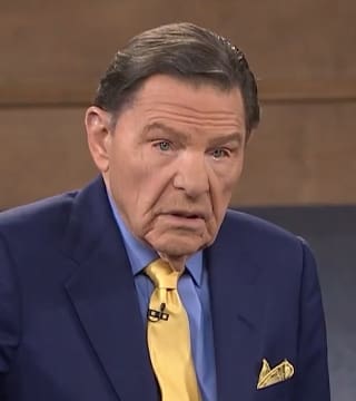 Kenneth Copeland - Jesus' Ascension Enables You to Change Your Environment