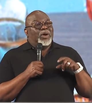 TD Jakes - An Uncomfortable Invitation