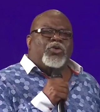 TD Jakes - Balancing Boldness vs. Arrogance