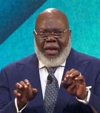 TD Jakes - How God Gives Influence