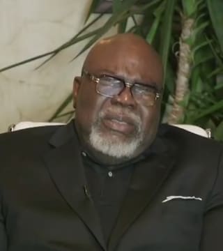 TD Jakes - Pain and Passion Produce Purpose