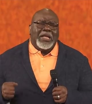 TD Jakes - Rejuvenating Your Fight Through The Word of God