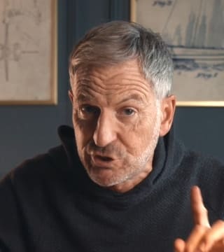 John Bevere - The Powerful Difference (Fear vs Awe)