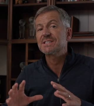 John Bevere - This Is Vital to Sustaining a Life-Giving Relationship