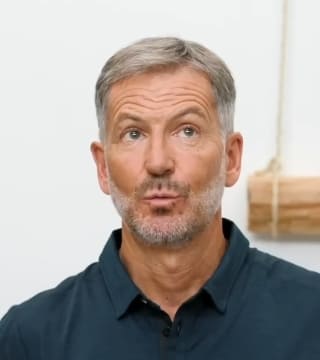 John Bevere - This Will Try to Derail Your Calling