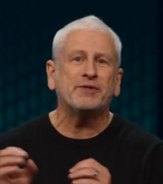 Louie Giglio - Fear is on the Mic