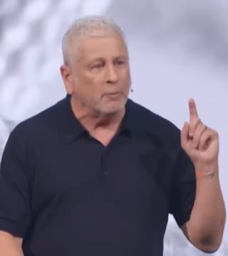 Louie Giglio - Marriage on Mission
