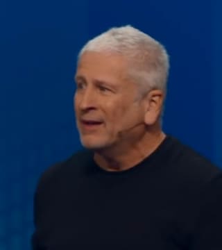 Louie Giglio - Religion is on the Mic