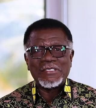 Mensa Otabil - Diligent Hands