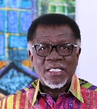 Mensa Otabil - God Hears and Sees