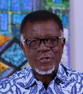 Mensa Otabil - The Lord is Our Sun