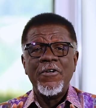 Mensa Otabil - Frogs Everywhere