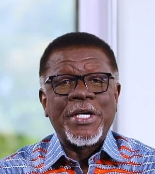 Mensa Otabil - Give Us Help, O Lord