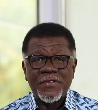 Mensa Otabil - He Restores My Soul