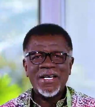 Mensa Otabil - The Earth is Fruitful