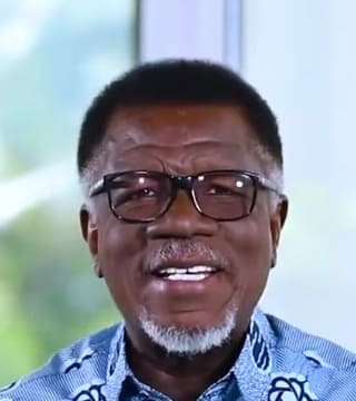 Mensa Otabil - The Lips of the Wise