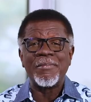 Mensa Otabil - The Lord Knows