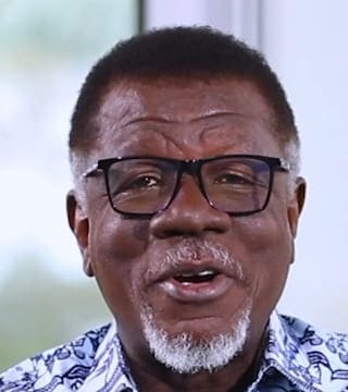 Mensa Otabil - The Wise and the Fool