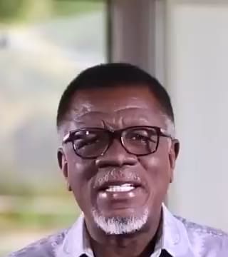 Mensa Otabil - God Deserves to be Honoured