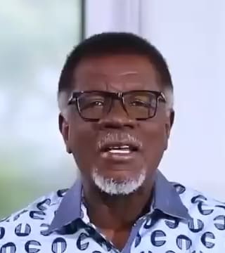 Mensa Otabil - God Understands You