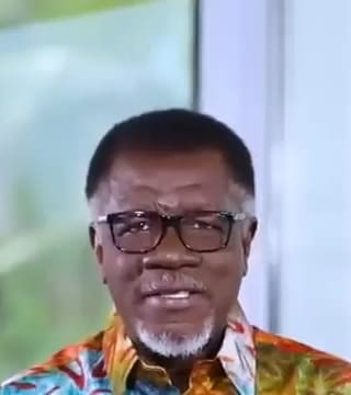 Mensa Otabil - Let Us Run