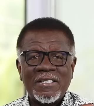 Mensa Otabil - Love Endures