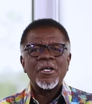 Mensa Otabil - Showers of Blessing