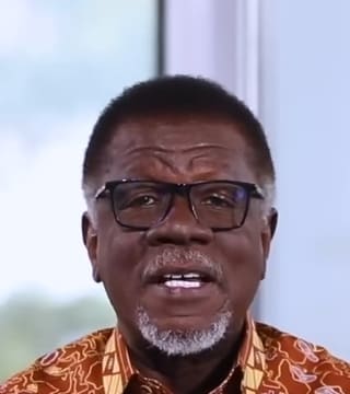 Mensa Otabil - The Lord Destroyed the Foe