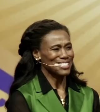 Priscilla Shirer - I Am Who God Says I Am