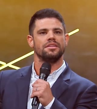 Steven Furtick - Brave the Waves (Anxious for Nothing)